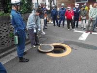 消火栓操作訓練の様子
