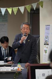 中川　清史氏