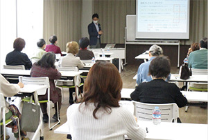 昨年度開催した講演会の様子
