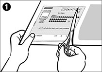 （1）宛名用紙を切り取ります