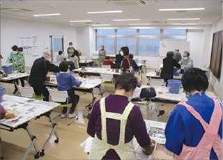 さぎ草栽培講習会の様子