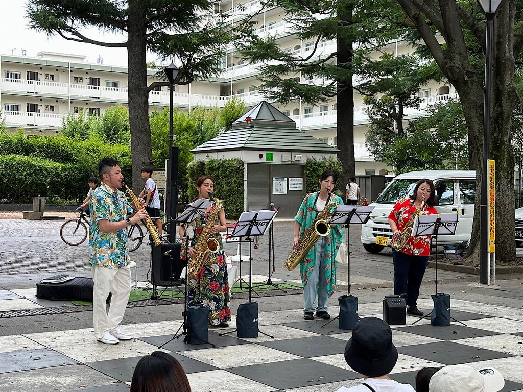 サックス演奏
