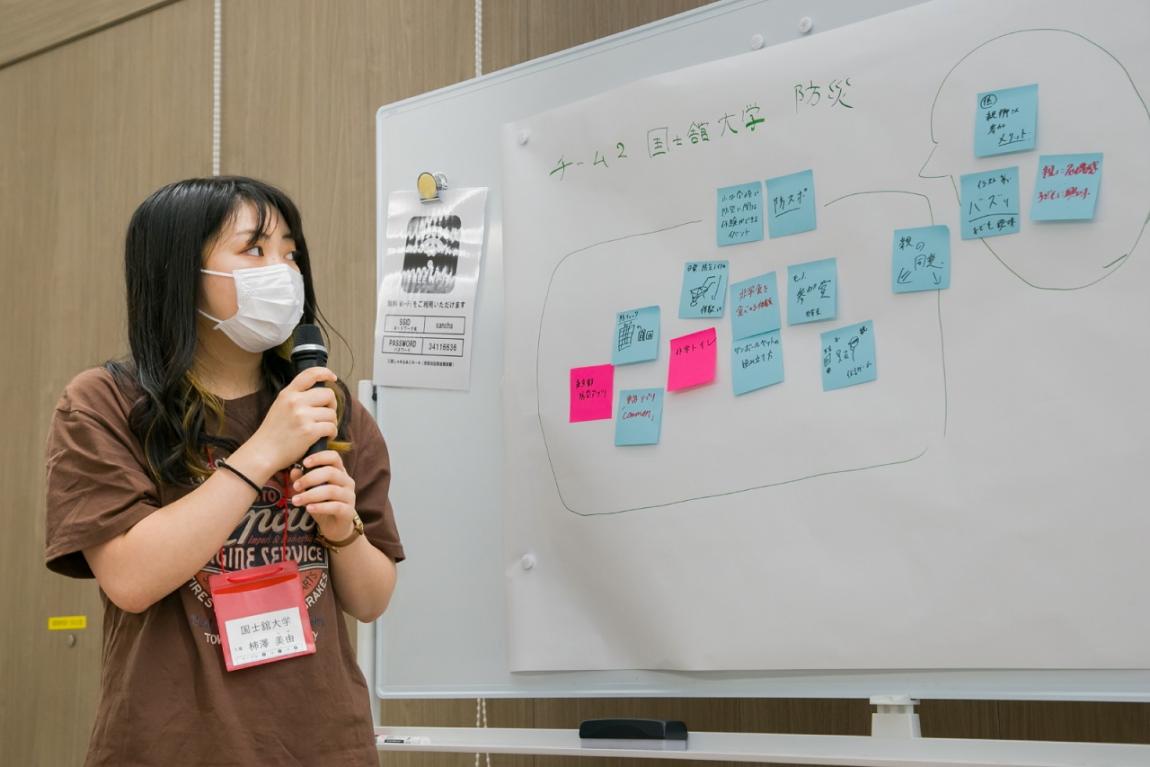 発表の様子2