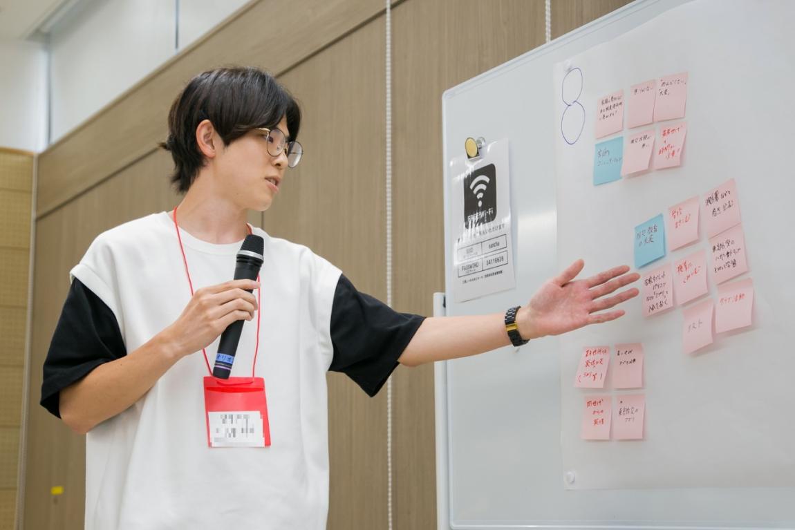 発表の様子8