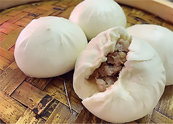 鹿港　手作り台湾肉包（肉まん）の写真