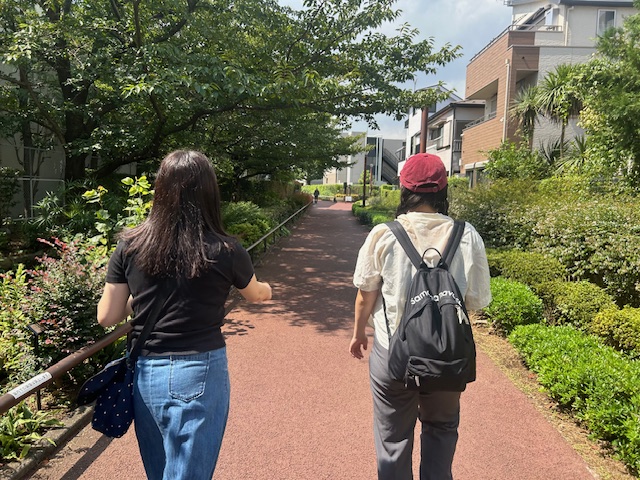 まち歩きの様子2