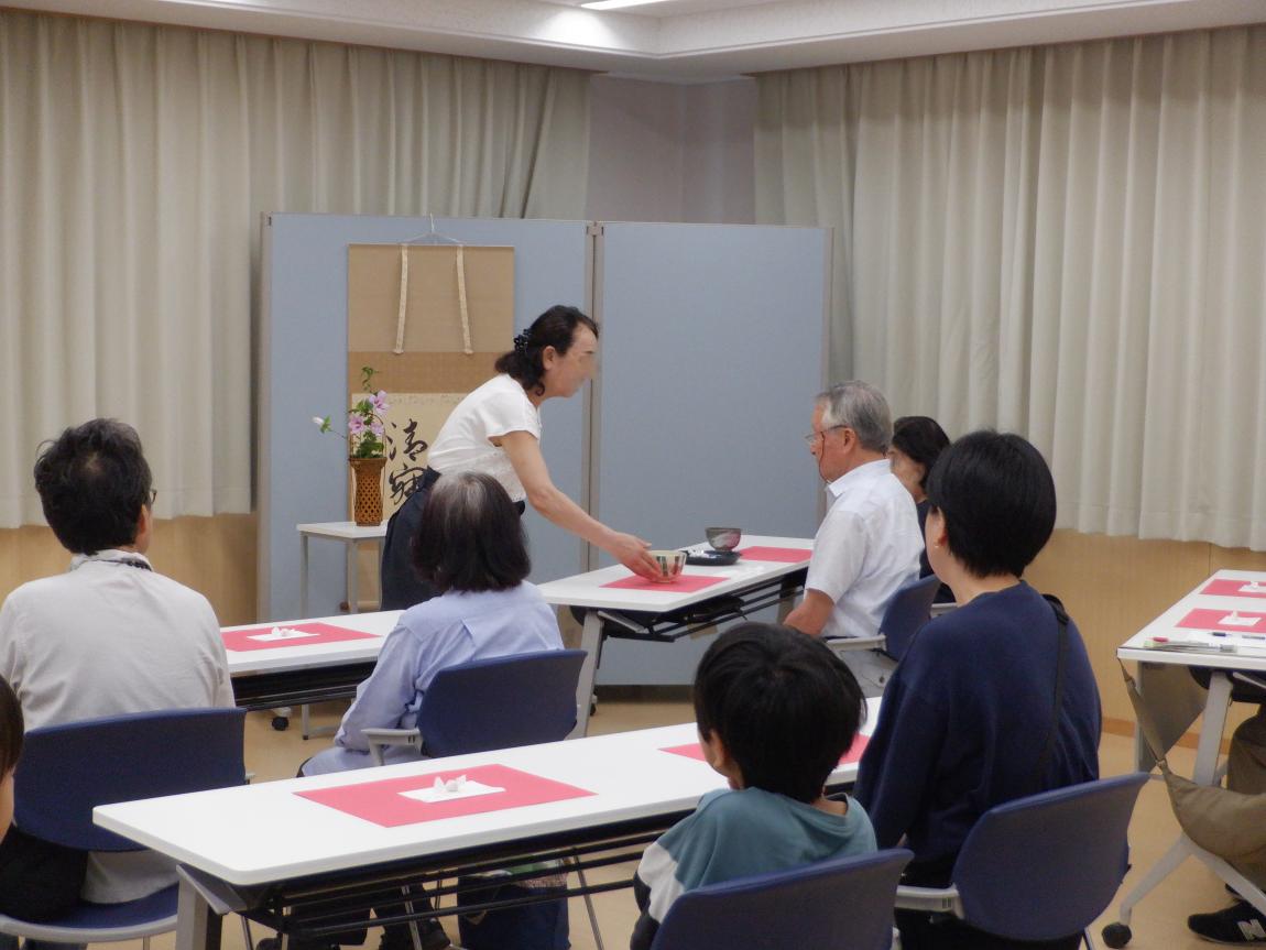 お茶会の様子
