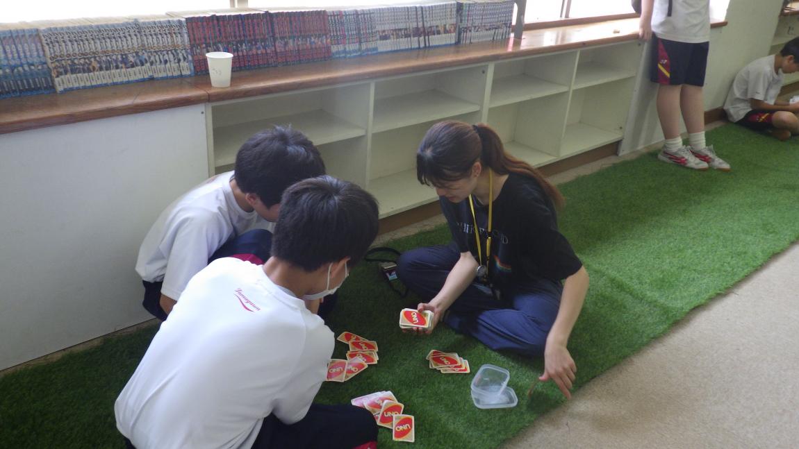 校内カフェ様子