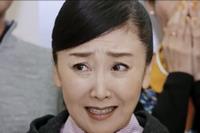 凍りつくお母さん