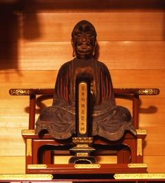 達磨大師坐像
