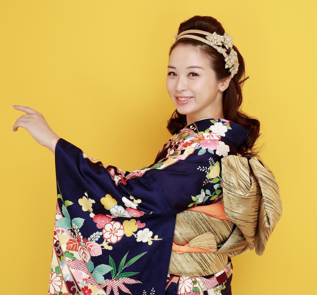 荻野まどか