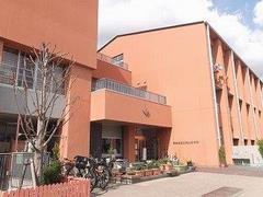 烏山中学校外観