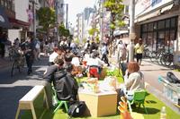茶沢通り　社会実験