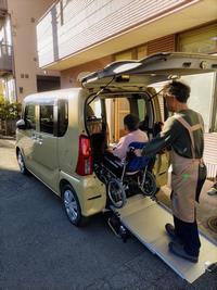 福祉施設等支援事業に基づく助成により購入された福祉車両の写真