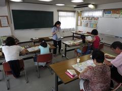 近所の避難場所を確認しています