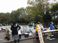 リユース品無料抽選会の様子の写真