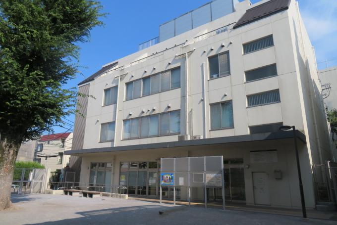 施設