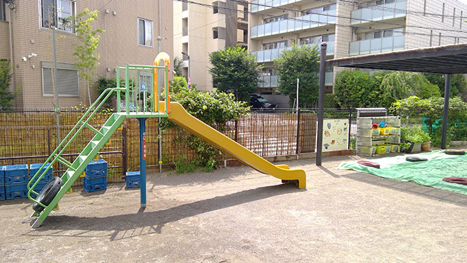 保育園園庭