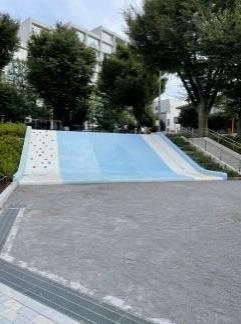 すべり台