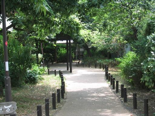 烏山川緑道　万葉の小径の写真